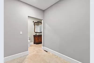 111 Farland Cir, New Bedford, MA 02745 - Photo 22