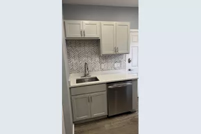 28 Elm Ave, Brockton, MA 02301 - Photo 8