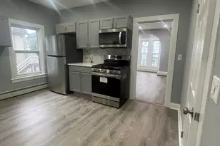 28 Elm Ave, Brockton, MA 02301 - Photo 20