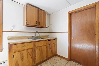 151 Onota St, Pittsfield, MA 01201 - Photo 10