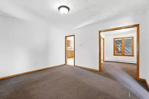 151 Onota St, Pittsfield, MA 01201 - Photo 16