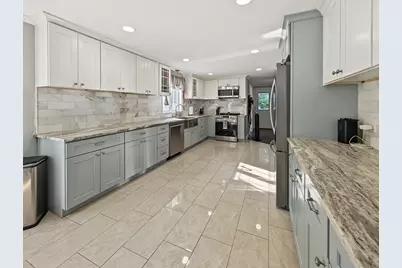 34 Conservation Dr, Douglas, MA 01516 - Photo 6