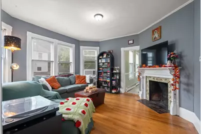 56 Warren Ave, Marlborough, MA 01752 - Photo 8