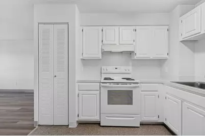99 Florence St #609, Malden, MA 02148 - Photo 38