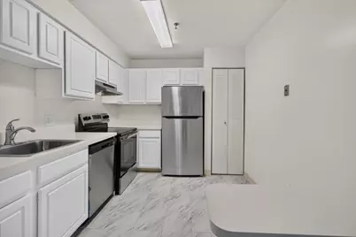 99 Florence St #609, Malden, MA 02148 - Photo 4