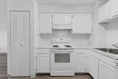 99 Florence St #805, Malden, MA 02148 - Photo 30