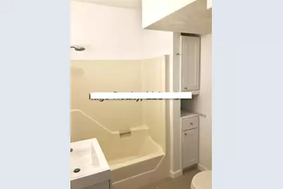 73 5th St #1, Cambridge, MA 02141 - Photo 8