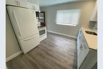 6-8 Rice Ave #2, Medford, MA 02155 - Photo 2
