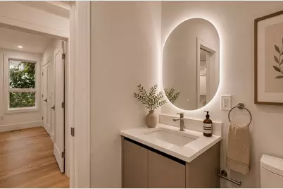 185 E Street #1, Boston, MA 02127 - Photo 10