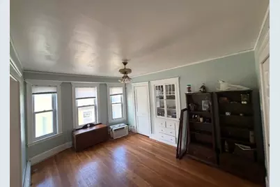 285 Beale St #2, Quincy, MA 02170 - Photo 1