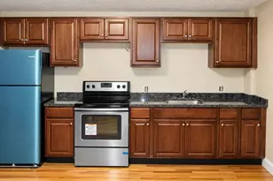 393 Washington St, Braintree, MA 02184 - Photo 2