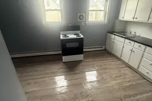 1846 R S Main St R, Fall River, MA 02724 - Photo 6