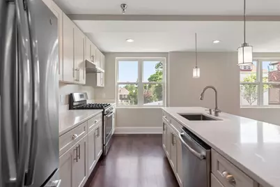 18 Johnson Ave #1, Quincy, MA 02169 - Photo 2