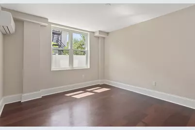 18 Johnson Ave #1, Quincy, MA 02169 - Photo 8