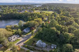 170 Lakeview Ave, Falmouth, MA 02540 - Photo 28