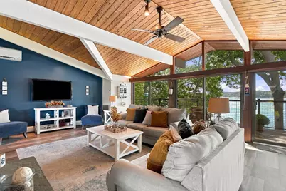 32 Eagle Hill Dr, Plymouth, MA 02360 - Photo 4