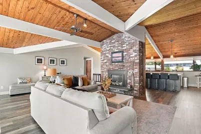 32 Eagle Hill Dr, Plymouth, MA 02360 - Photo 8