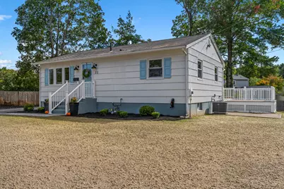 22 Brookside Rd, Rockland, MA 02370 - Photo 1
