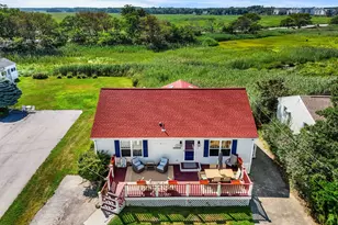 72 Cable Ave, Salisbury, MA 01952 - Photo 1