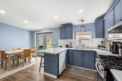 72 Cable Ave, Salisbury, MA 01952 - Photo 12