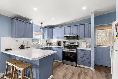 72 Cable Ave, Salisbury, MA 01952 - Photo 10