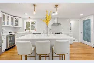 21 Hazelmoor Rd, Yarmouth, MA 02664 - Photo 10