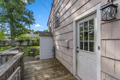 105 Crestfield Dr, Brockton, MA 02302 - Photo 38