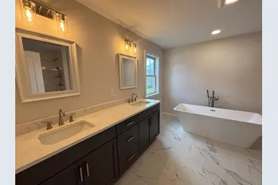 40 Titicut Avenue #Lot 46, Bridgewater, MA 02324 - Photo 16
