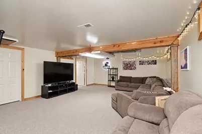 234 Carver St, Springfield, MA 01108 - Photo 30