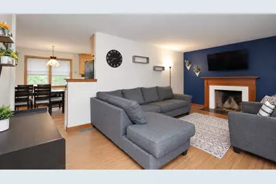 234 Carver St, Springfield, MA 01108 - Photo 2