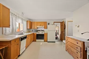 95 Crooked Ln, Lakeville, MA 02347 - Photo 22