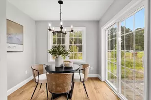 19 Hunter St, Taunton, MA 02780 - Photo 22
