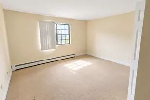 2320 Skyline Dr, Lowell, MA 01854 - Photo 20