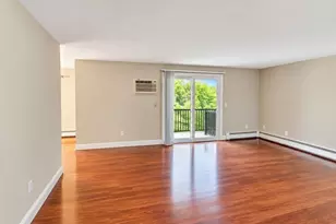 2320 Skyline Dr, Lowell, MA 01854 - Photo 16