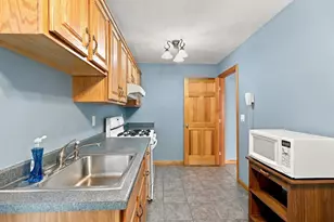 473 Main St, Hudson, MA 01749 - Photo 12