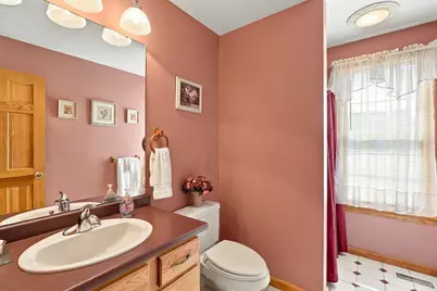 473 Main Street, Hudson, MA 01749 - Photo 28