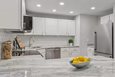 4 Victoria Drive #1, Auburn, MA 01501 - Photo 6