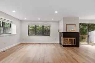 4 Victoria Dr, Auburn, MA 01501 - Photo 12