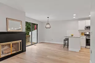 4 Victoria Dr, Auburn, MA 01501 - Photo 8