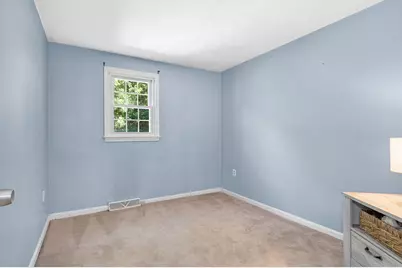 7 Hickory Dr, Townsend, MA 01469 - Photo 10