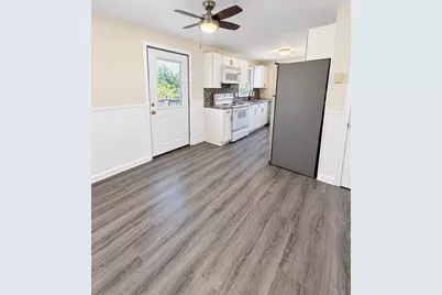 32 Campbell Dr, Easthampton, MA 01027 - Photo 16