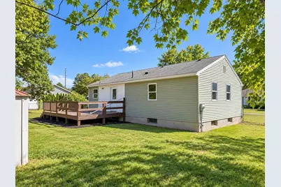 32 Campbell Dr, Easthampton, MA 01027 - Photo 8