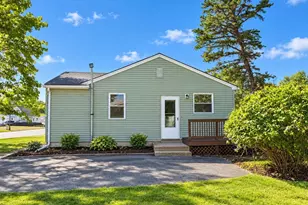32 Campbell Dr, Easthampton, MA 01027 - Photo 4