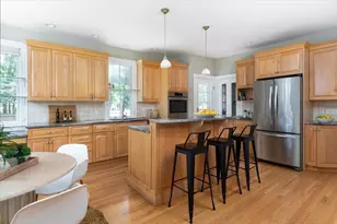 16 Abbott St, Wellesley, MA 02482 - Photo 12