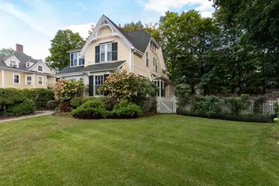 16 Abbott Street, Wellesley, MA 02482 - Photo 2