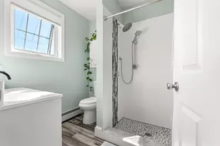 224 Court St, New Bedford, MA 02740 - Photo 20