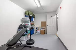 224 Court St, New Bedford, MA 02740 - Photo 26