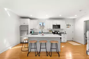 224 Court St, New Bedford, MA 02740 - Photo 4