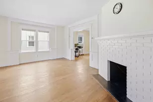 35 Rimmon Ave, Springfield, MA 01107 - Photo 10