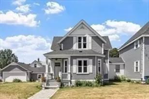 24 Brouilette St, Chelmsford, MA 01863 - Photo 4